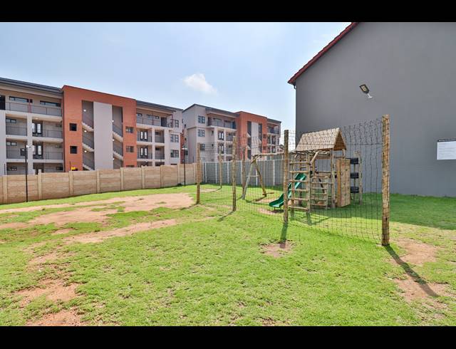 2 BEDROOM APARTMENT FOR SALE IN VORNA VALLEY